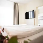 Kreuz Modern 3*