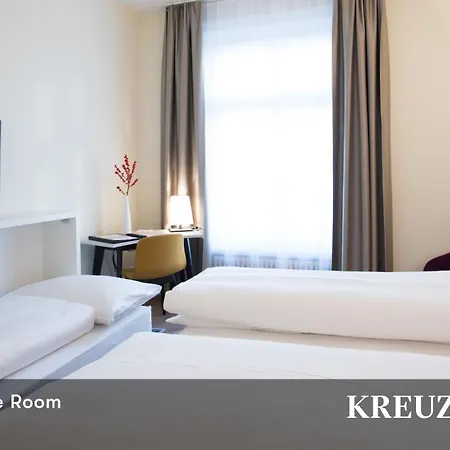 Kreuz Modern 3*