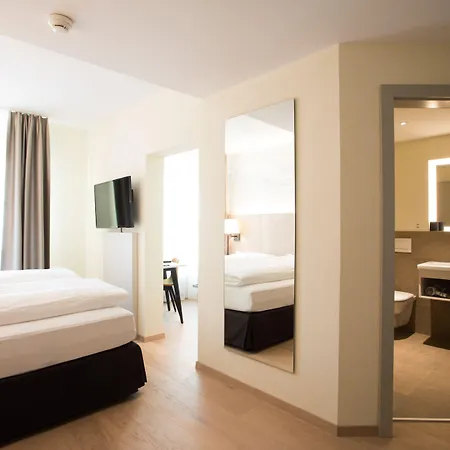 Kreuz Modern Hotel 3*