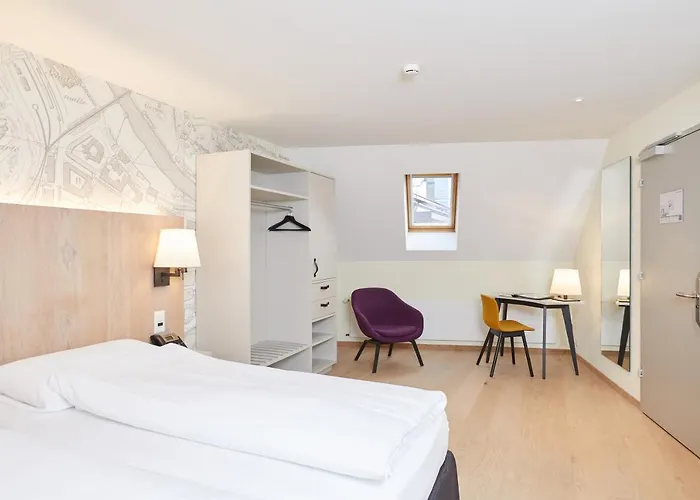 Отель Kreuz Modern 3*